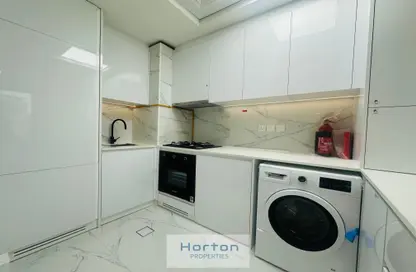 Apartment - 1 Bedroom - 2 Bathrooms for sale in Lumina Vista Residences - Jumeirah Village Circle - Dubai
