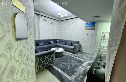 Apartment - 1 Bedroom - 2 Bathrooms for rent in Corniche Tower - Ajman Corniche Road - Ajman