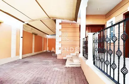 Terrace image for: Villa - 4 Bedrooms - 4 Bathrooms for rent in Al Mushrif - Abu Dhabi, Image 1