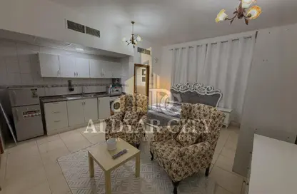 Apartment - Studio - 1 Bathroom for rent in Ajman Corniche Residences - Ajman Corniche Road - Ajman