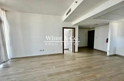 Apartment - 1 Bedroom - 1 Bathroom for rent in Bloom Towers B - Bloom Towers - Jumeirah Village Circle - Dubai