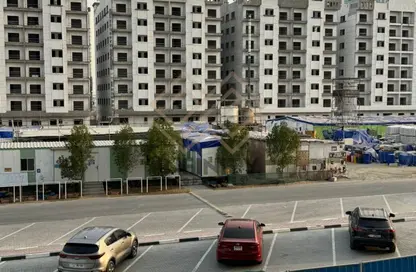 شقة - 2 غرف نوم - 3 حمامات للبيع في قرية الاميرة - الياسمين - عجمان