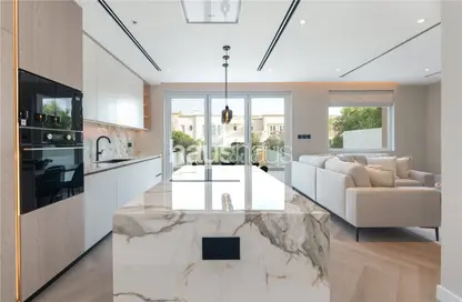 Townhouse - 2 Bedrooms - 3 Bathrooms for sale in Springs 11 - The Springs - Dubai