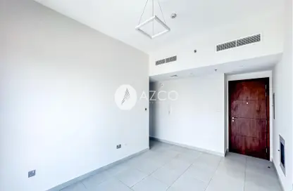 شقة - غرفة نوم - 2 حمامات للايجار في آيه ريزيدينس - قرية الجميرا سركل - دبي