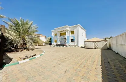 فيلا - 4 غرف نوم - 6 حمامات للايجار في زاخر - العين