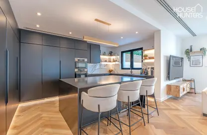 Villa - 3 Bedrooms - 3 Bathrooms for sale in Alma 1 - Alma - Arabian Ranches - Dubai