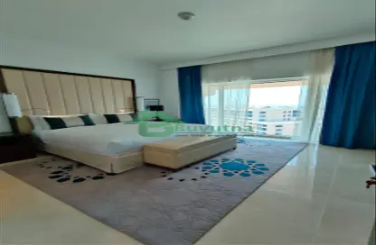 Apartment - 2 Bedrooms - 2 Bathrooms for sale in Fairmont Marina Residences - The Marina - Abu Dhabi