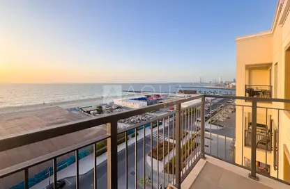 Apartment - 1 Bedroom - 1 Bathroom for rent in Port de La Mer - La Mer - Jumeirah - Dubai