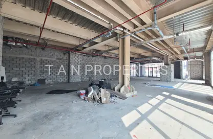 Shop - Studio - 1 Bathroom for rent in Al Hamriya Building - Bur Dubai - Dubai