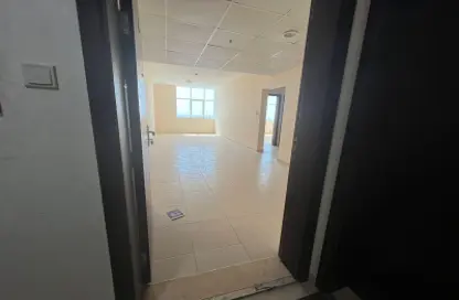 Apartment - 1 Bedroom - 1 Bathroom for rent in Union Tower - Al Seer - Ras Al Khaimah