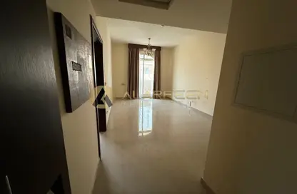 Apartment - 1 Bedroom - 1 Bathroom for rent in Hanover Square - Jumeirah Village Circle - Dubai
