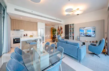 Apartment - 3 Bedrooms - 3 Bathrooms for sale in Beach Vista - EMAAR Beachfront - Dubai Harbour - Dubai