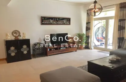Apartment - 2 Bedrooms - 3 Bathrooms for sale in Al Habool - Shoreline Apartments - Palm Jumeirah - Dubai