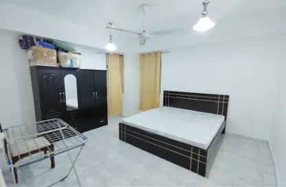 شقة - غرفة نوم - 1 حمام للايجار في دار المجاز - شارع جمال عبد الناصر - المجاز - الشارقة