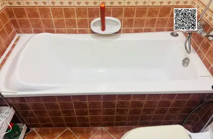 Apartment - 1 Bedroom - 1 Bathroom for rent in Corniche Tower - Ajman Corniche Road - Ajman