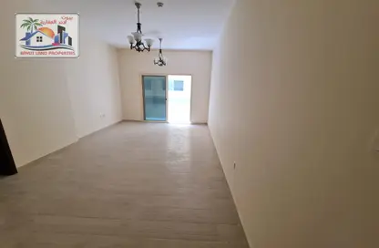 شقة - 2 غرف نوم - 3 حمامات للايجار في مجمع مويلح - تجارية مويلح - الشارقة