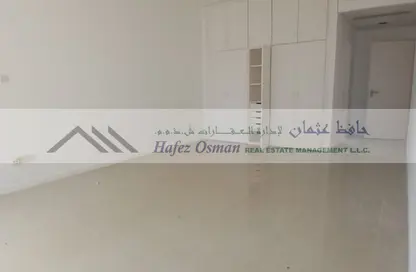 Apartment - 3 Bedrooms - 5 Bathrooms for rent in Corniche Road - Abu Dhabi