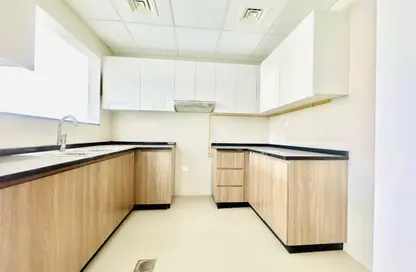 Apartment - 1 Bedroom - 2 Bathrooms for rent in Belle Vue Building - Al Warsan 4 - Al Warsan - Dubai