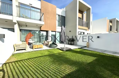 Townhouse - 3 Bedrooms - 4 Bathrooms for sale in La Rosa 4 - Villanova - Dubai Land - Dubai