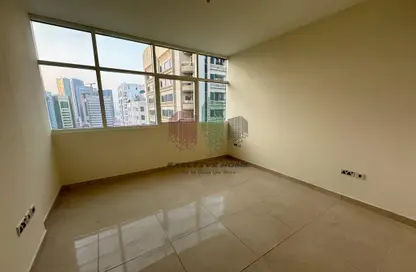 شقة - غرفة نوم - 1 حمام للايجار في بناء زيك زاك - منطقة النادي السياحي - أبوظبي
