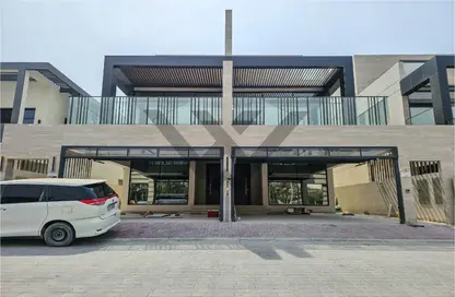 Villa - 5 Bedrooms - 6 Bathrooms for rent in District 12V - Jumeirah Village Circle - Dubai