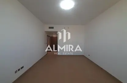 صورة لـ غرفة فارغة شقة - غرفة نوم - 1 حمام للايجار في الريانة - مدينة خليفة - أبوظبي ، صورة رقم 1