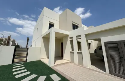 فيلا - 4 غرف نوم - 4 حمامات للايجار في سما تاون هاوسز - تاون سكوير - دبي