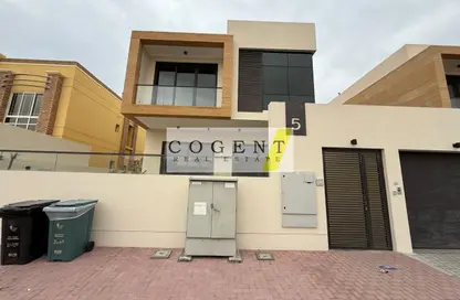 Villa - 5 Bedrooms - 7 Bathrooms for rent in Umm Suqeim 1 - Umm Suqeim - Dubai