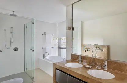 Hotel  and  Hotel Apartment - 2 Bedrooms - 2 Bathrooms for rent in Conrad Abu Dhabi Etihad Towers - Etihad Towers - Corniche Road - Abu Dhabi