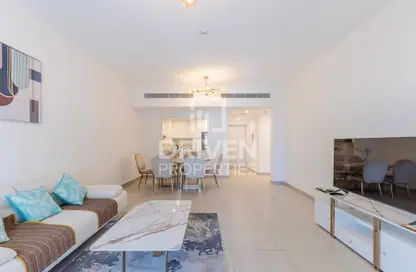 Apartment - 2 Bedrooms - 2 Bathrooms for rent in Lamtara 2 - Madinat Jumeirah Living - Umm Suqeim - Dubai