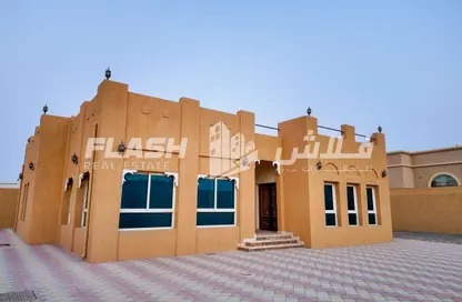 فيلا - 3 غرف نوم - 3 حمامات للبيع في الظيت - رأس الخيمة