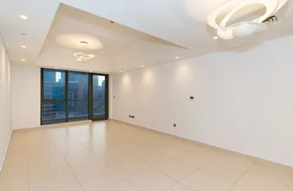 Apartment - 3 Bedrooms - 5 Bathrooms for rent in Bahwan Tower Downtown - Downtown Dubai - Dubai