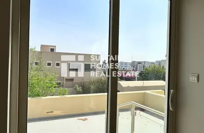 Villa - 4 Bedrooms - 5 Bathrooms for rent in Khannour Community - Al Raha Gardens - Abu Dhabi