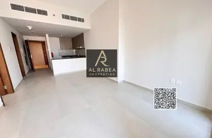 Apartment - 2 Bedrooms - 3 Bathrooms for rent in Garden Residences - Emirates City - Ajman
