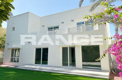Villa - 5 Bedrooms - 6 Bathrooms for rent in Meadows 2 - Meadows - Dubai