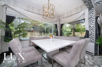 Villa - 4 Bedrooms - 3 Bathrooms for sale in Meadows 9 - Meadows - Dubai