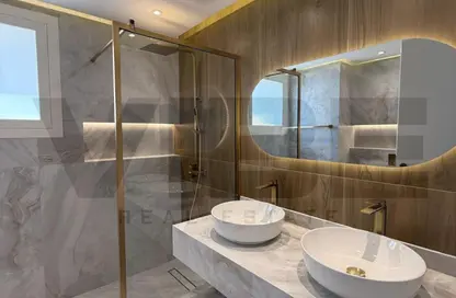 Apartment - 2 Bedrooms - 3 Bathrooms for sale in Royal Breeze 4 - Royal Breeze - Al Hamra Village - Ras Al Khaimah Apartment - 2 Bedrooms - 3 Bathrooms for sale in Royal Breeze 4 - Royal Breeze - Al Hamra Village - Ras Al Khaimah