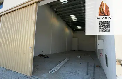 مستودع - استوديو - 2 حمامات للايجار في الجرف الصناعية 1 - الجرف الصناعية - عجمان