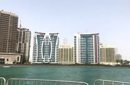 Apartment - 1 Bedroom - 2 Bathrooms for sale in Hub Canal 1 - Hub-Golf Towers - Dubai Sports City - Dubai