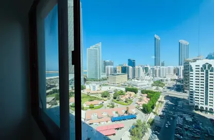 Apartment - 2 Bedrooms - 3 Bathrooms for rent in Corniche Road - Abu Dhabi