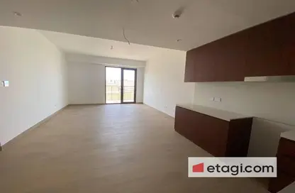 Empty Room image for: Apartment - 1 Bedroom - 1 Bathroom for rent in La Rive - La Mer - Jumeirah - Dubai, Image 1