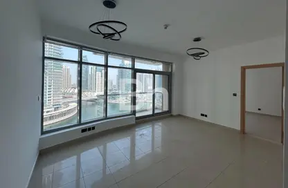Apartment - 1 Bedroom - 2 Bathrooms for rent in Fairfield Tower - Park Island - Dubai Marina - Dubai