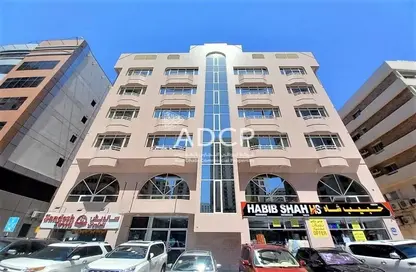 مكتب - استوديو - 1 حمام للايجار في الدانه - أبوظبي