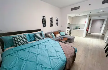 Apartment - Studio - 1 Bathroom for rent in Waters Edge - Yas Island - Abu Dhabi