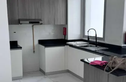 Apartment - 2 Bedrooms - 3 Bathrooms for rent in 5th Avenue - Al Furjan - Dubai