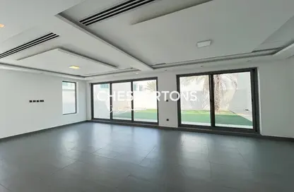 Villa - 4 Bedrooms - 5 Bathrooms for rent in Jumeirah 1 Villas - Jumeirah 1 - Jumeirah - Dubai