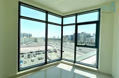 Apartment - 2 Bedrooms - 3 Bathrooms for rent in Al Garhoud - Dubai