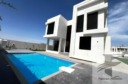 Villa - 6 Bedrooms - 7 Bathrooms for rent in Nad Al Sheba 4 - Nad Al Sheba - Dubai