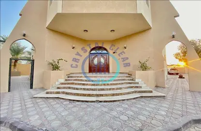 Outdoor House image for: Villa - 5 Bedrooms - 7 Bathrooms for rent in Al Sarooj - Al Ain, Image 1