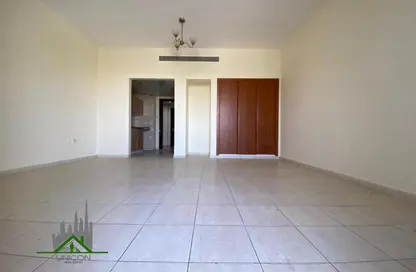 شقة - 1 حمام للبيع في O01 - طراز فارسي - المدينة الدولية - دبي شقة - 1 حمام للبيع في O01 - طراز فارسي - المدينة الدولية - دبي